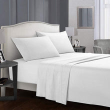 Deep Pocket Microfiber Stain-Resistant Bed Sheet Set