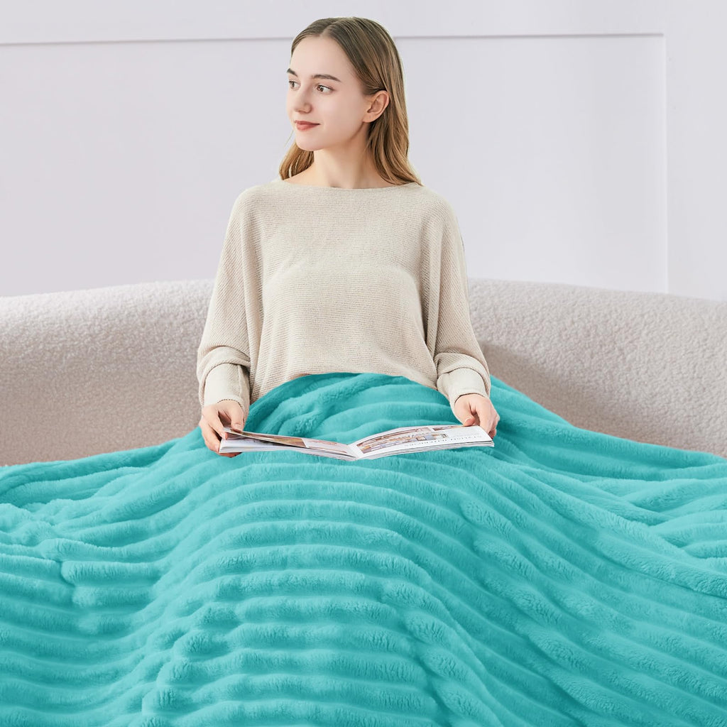300GSM Soft Striped Fleece Throw Blanket for Couch & Bed