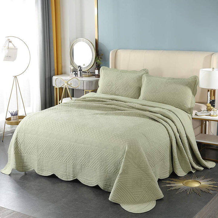 3-Piece 100% Cotton Embroidered Full/Queen Quilt Set