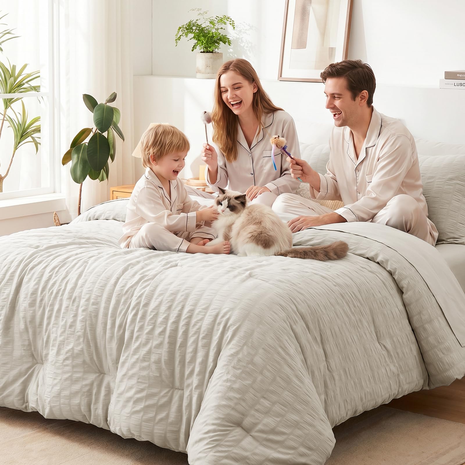 Soft Checkered Fleece Throw Blanket for Couch and Bed