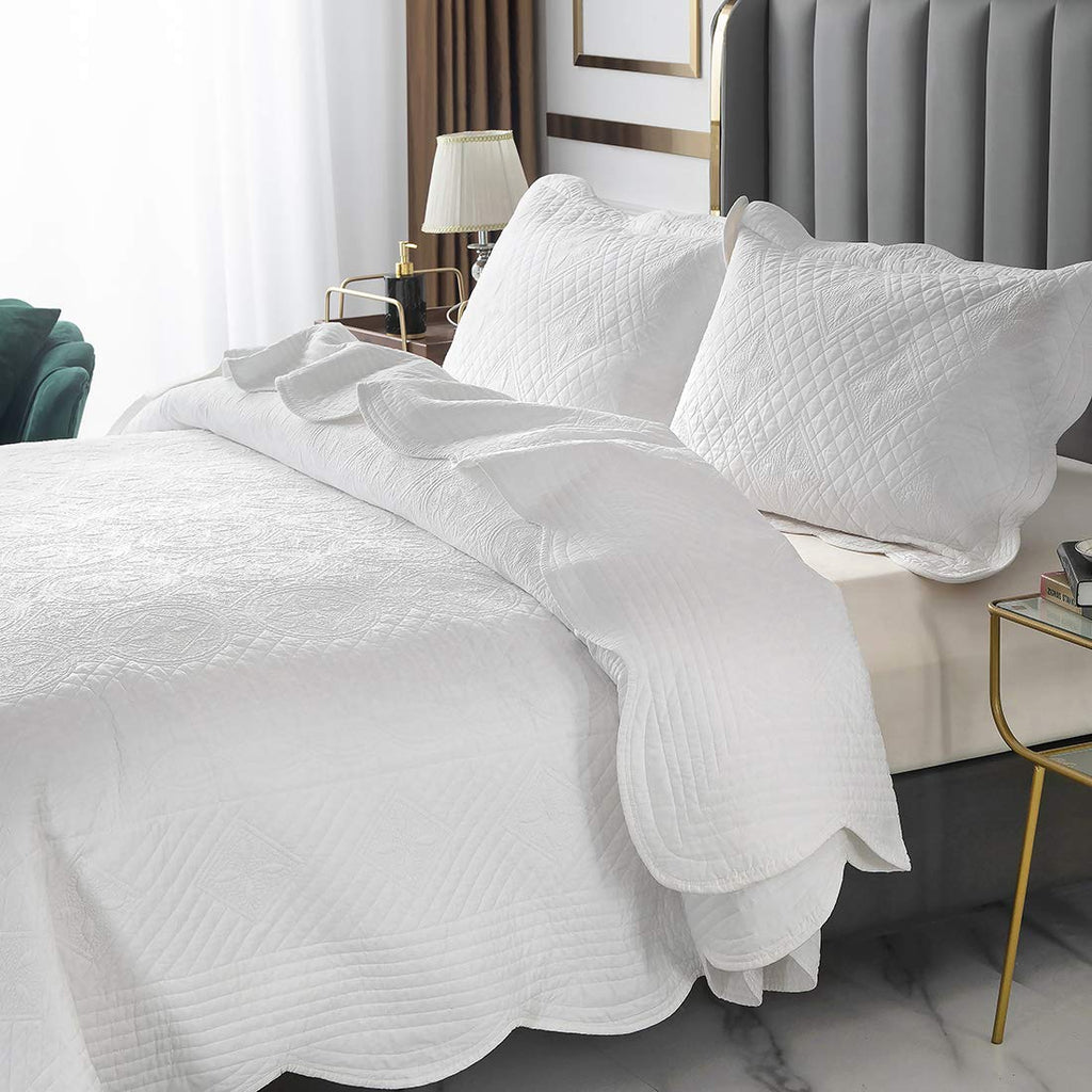 3-Piece 100% Cotton Embroidered Oversize Queen Quilt Set