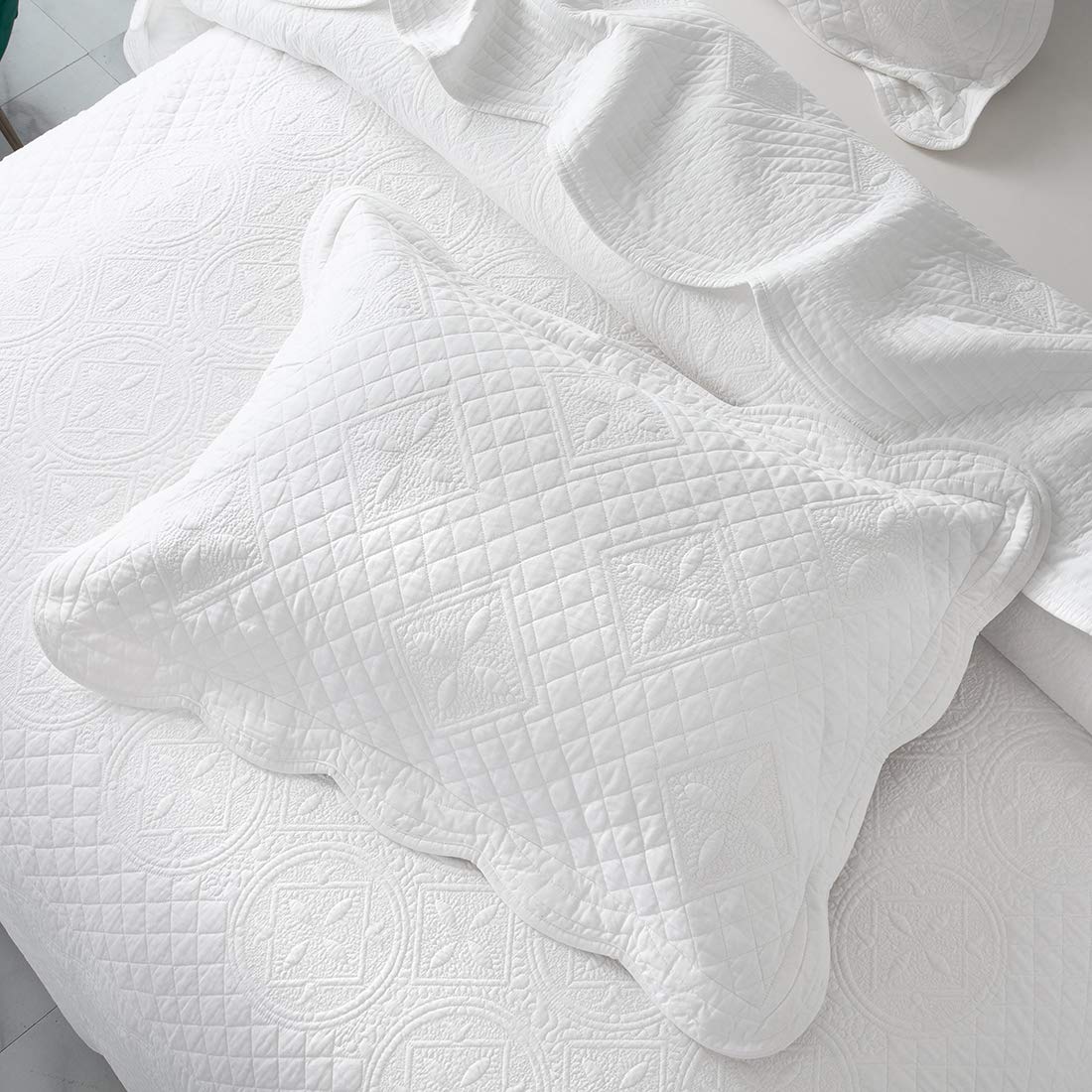 3-Piece 100% Cotton Embroidered Oversize Queen Quilt Set
