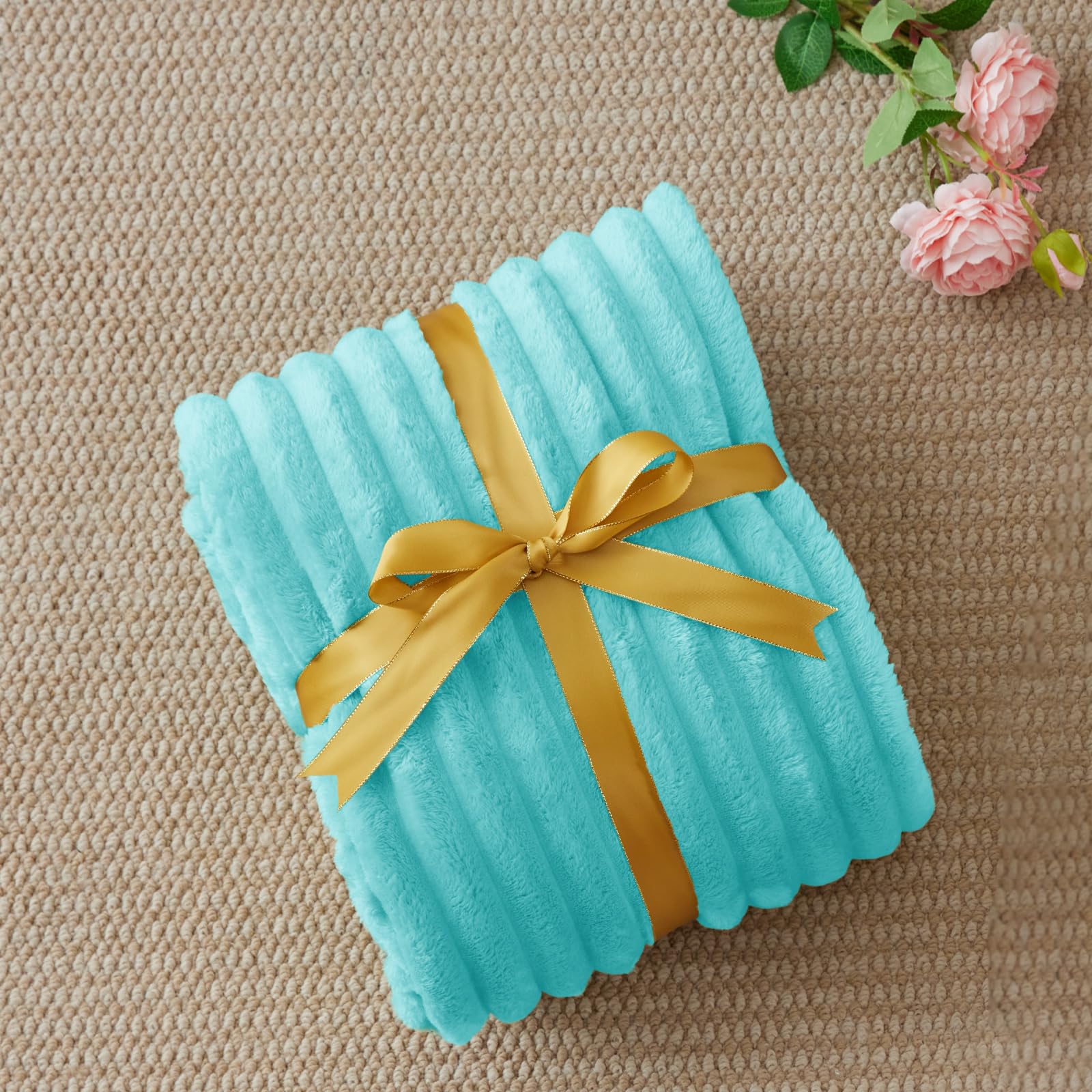 300GSM Soft Striped Fleece Throw Blanket for Couch & Bed