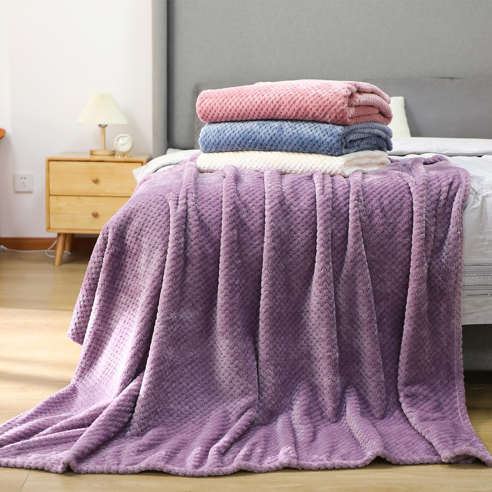 4-Pack 3D Waffle Textured Soft Fleece Throw Blankets