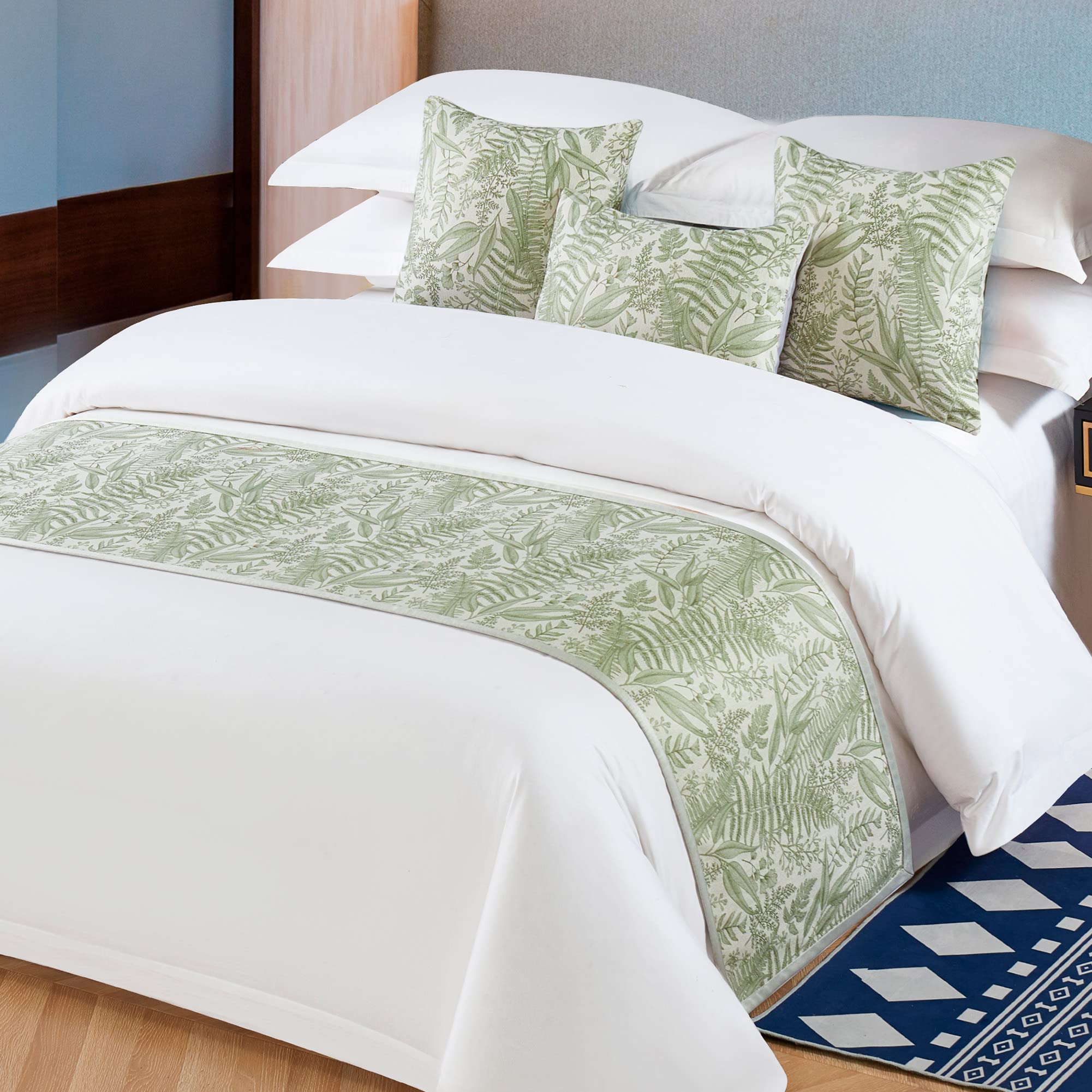 Elegant Floral Microfiber King Bed Runner Scarf