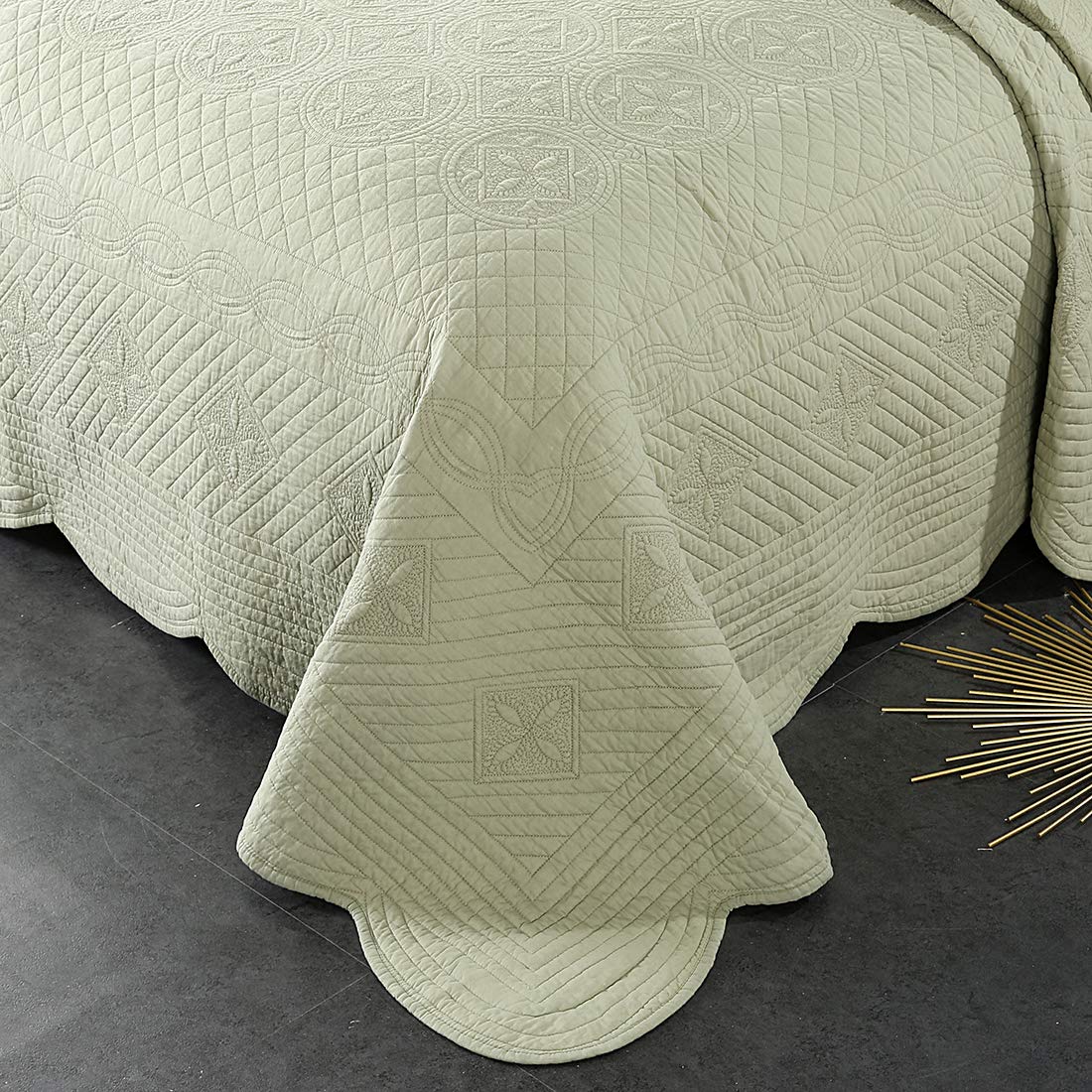 3-Piece 100% Cotton Embroidered Full/Queen Quilt Set