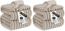 Ultra-Soft Polyester Fleece Blanket for Cozy Warmth