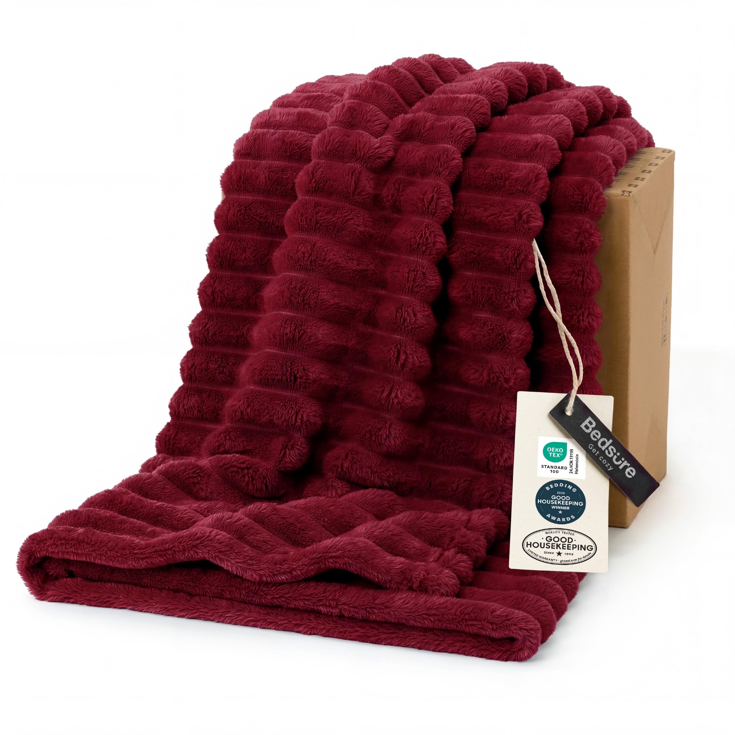 Ultra-Soft Polyester Fleece Blanket for Cozy Warmth