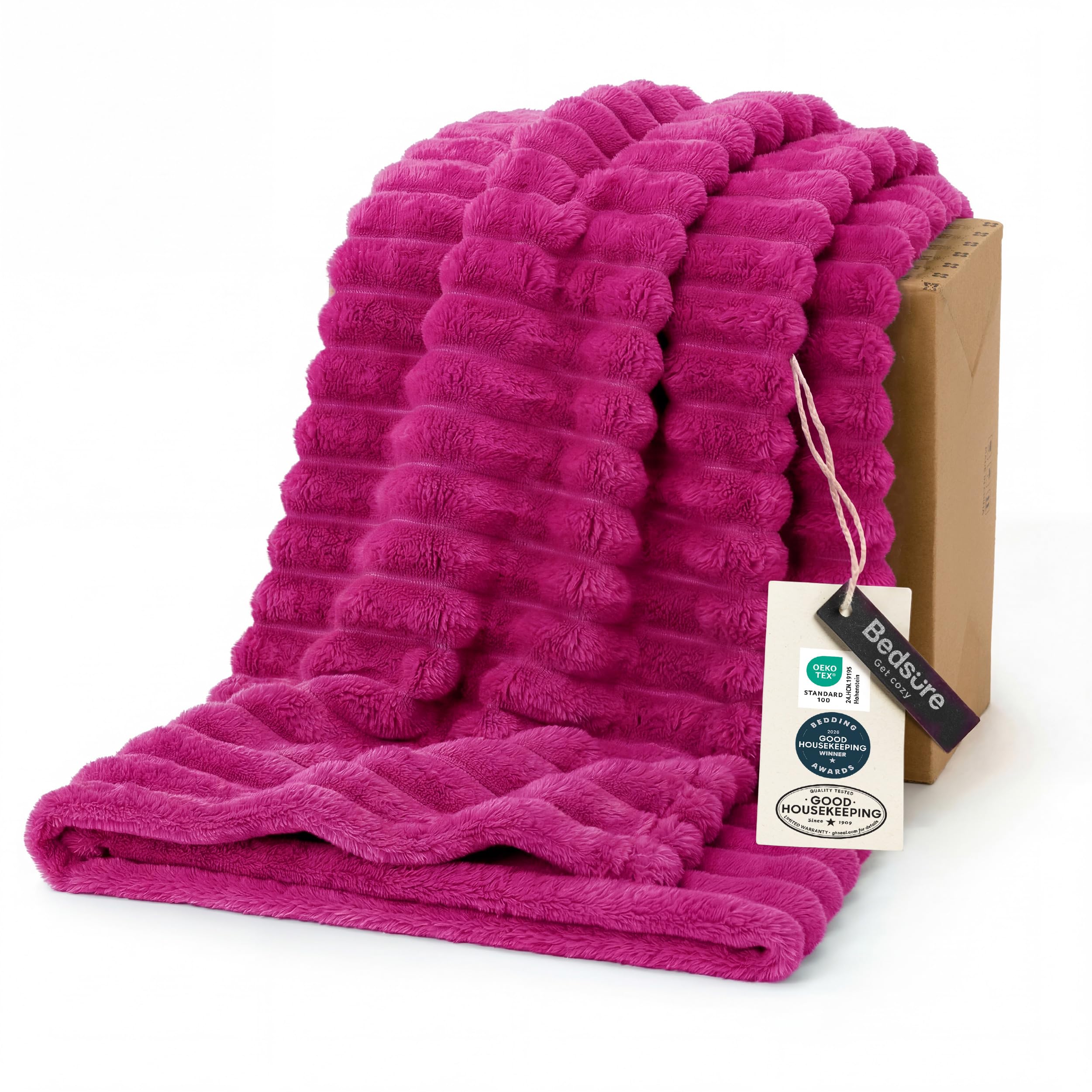 Ultra-Soft Polyester Fleece Blanket for Cozy Warmth