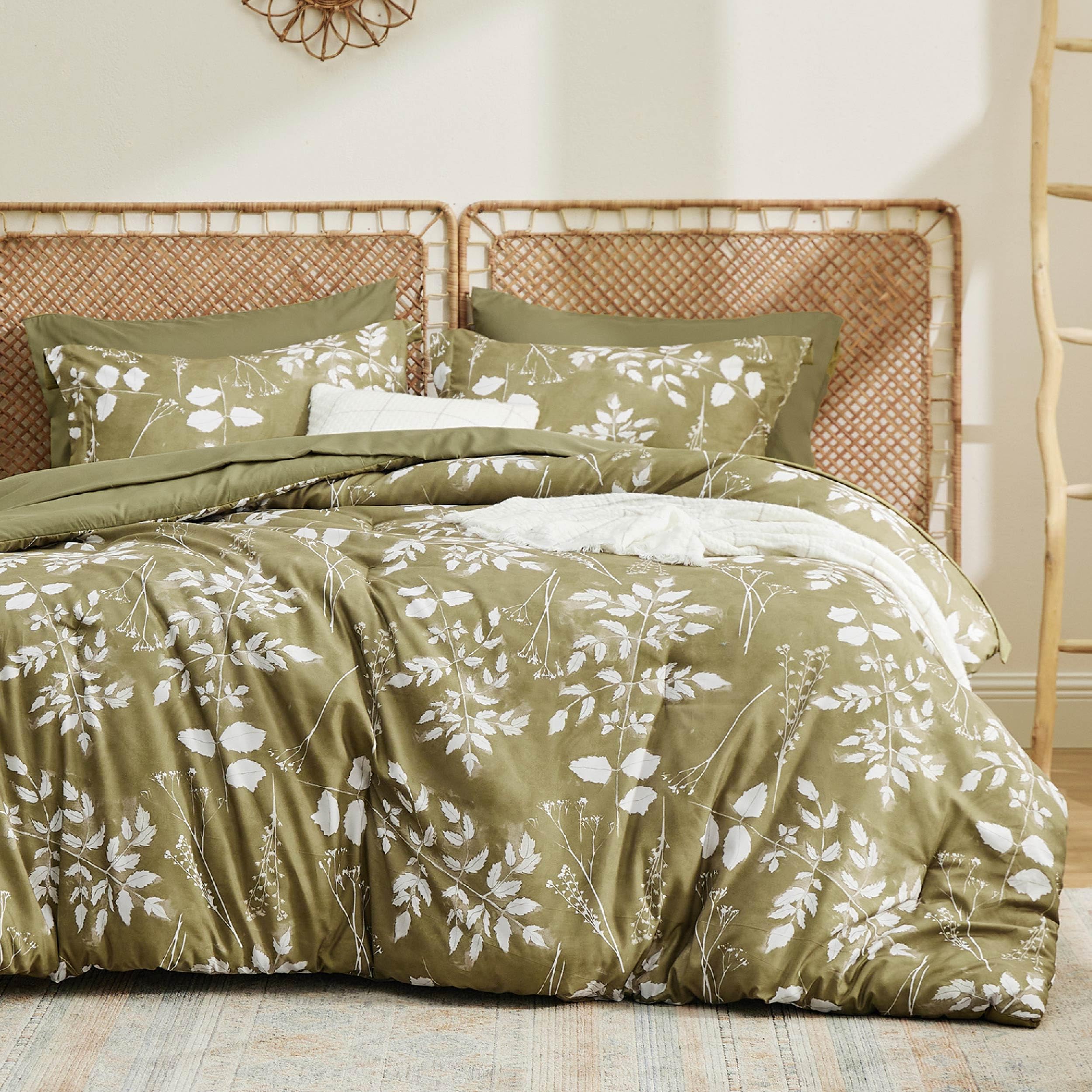 Reversible Floral Bed-in-a-Bag Comforter Set with Sheets